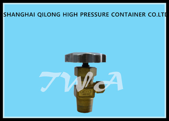China Überdruckventilmessingsauerstoff-flaschen-Ventile GB8335 PZ27.8 des Drucks QF-4 fournisseur